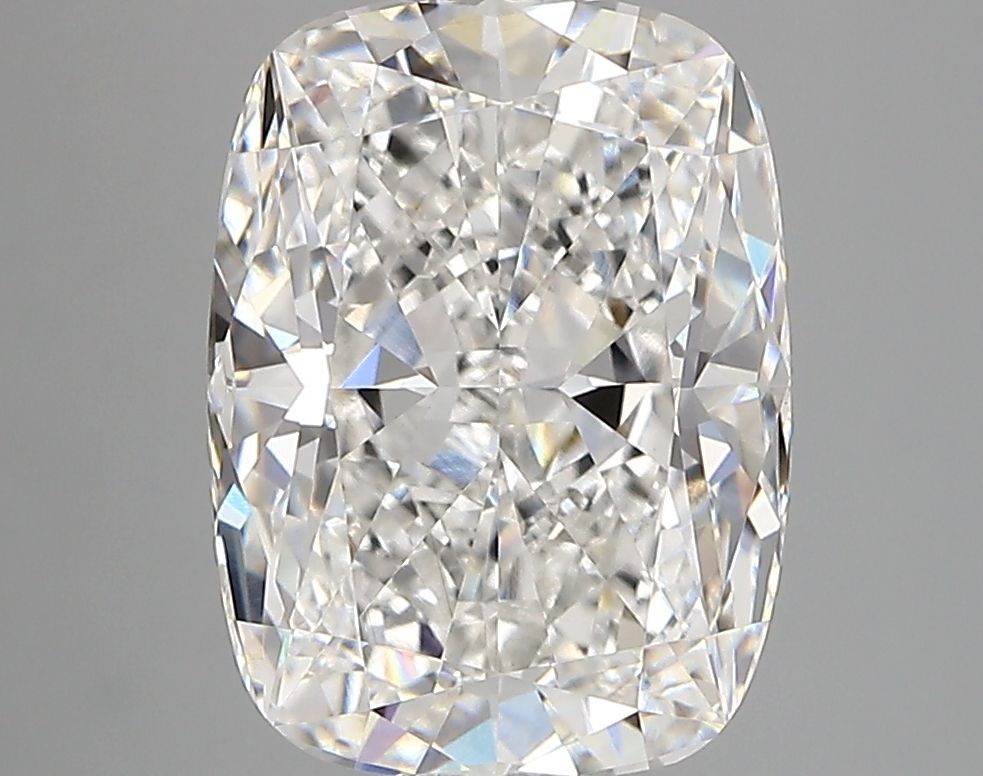3.84 ct Cushion Modified diamond