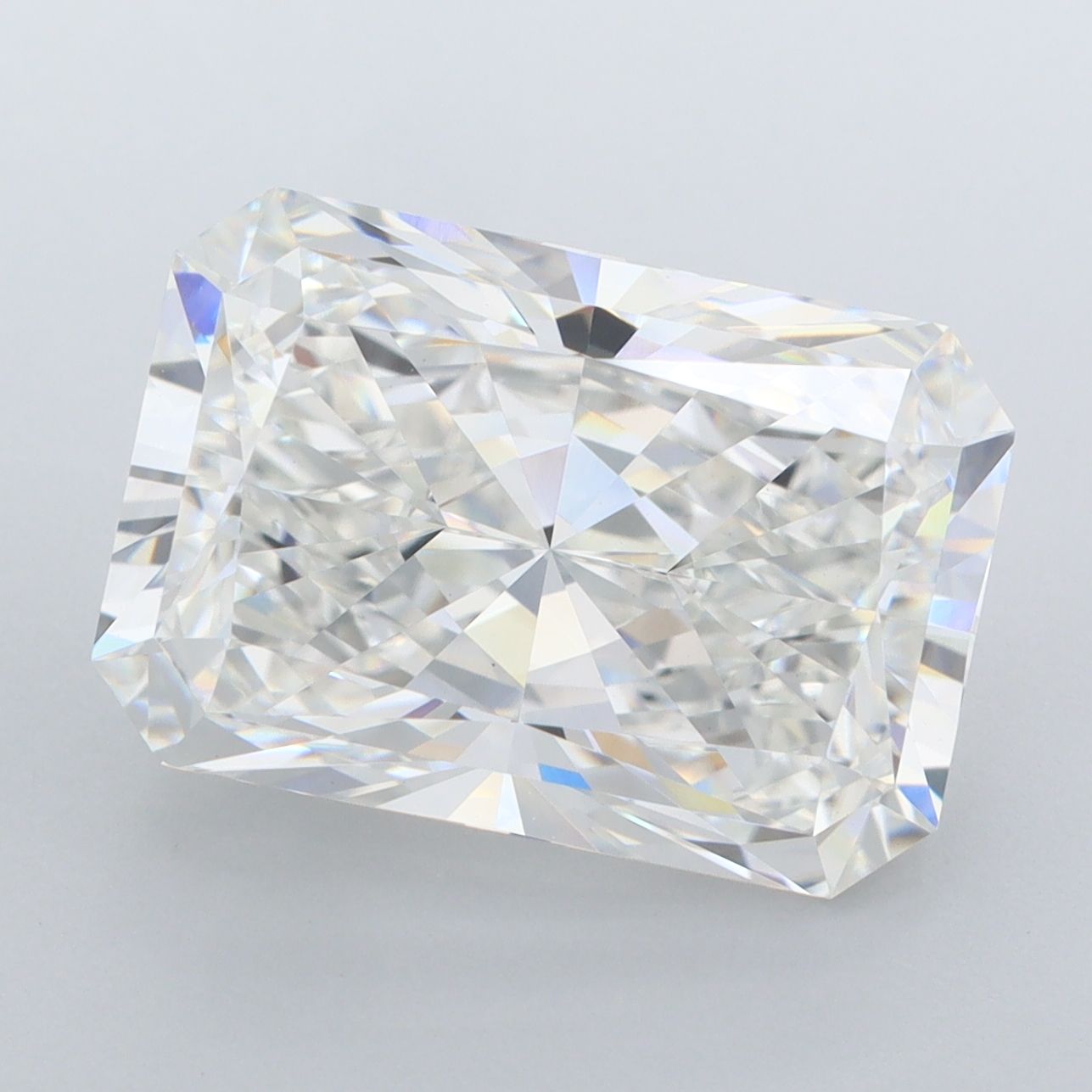 7.79 ct. radiant Lab Grown Diamond front image