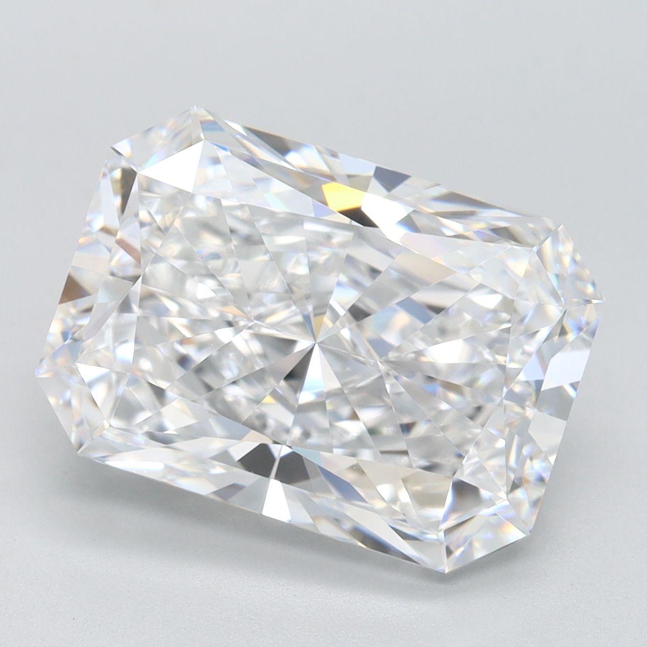5.06 ct. radiant Lab Grown Diamond front image