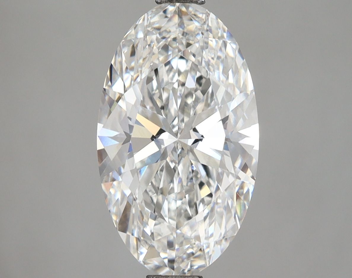 2.86 ct. oval Lab Grown Diamond front image