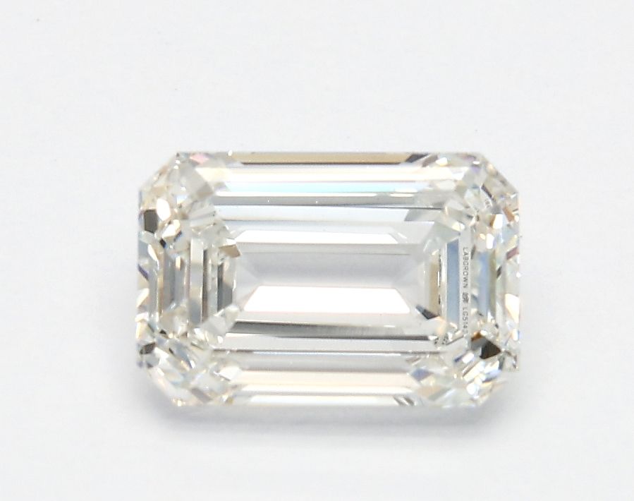 1.01 ct. emerald Lab Grown Diamond front image
