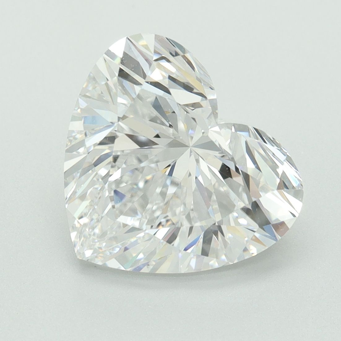 4.31 ct. heart Lab Grown Diamond front image