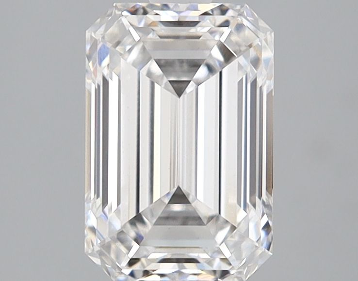1.57 ct. emerald Lab Grown Diamond front image