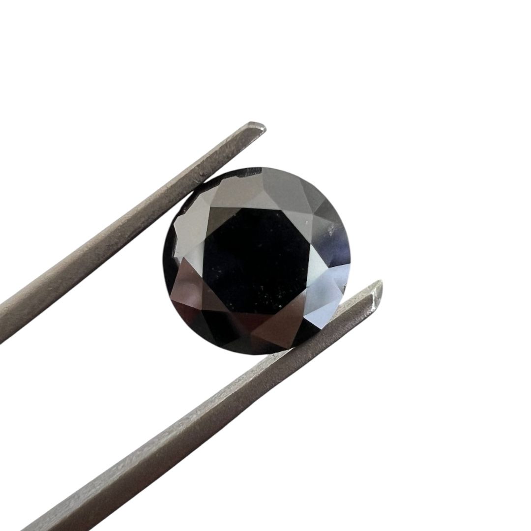 Diament 1.8 ct Fancy Black/
