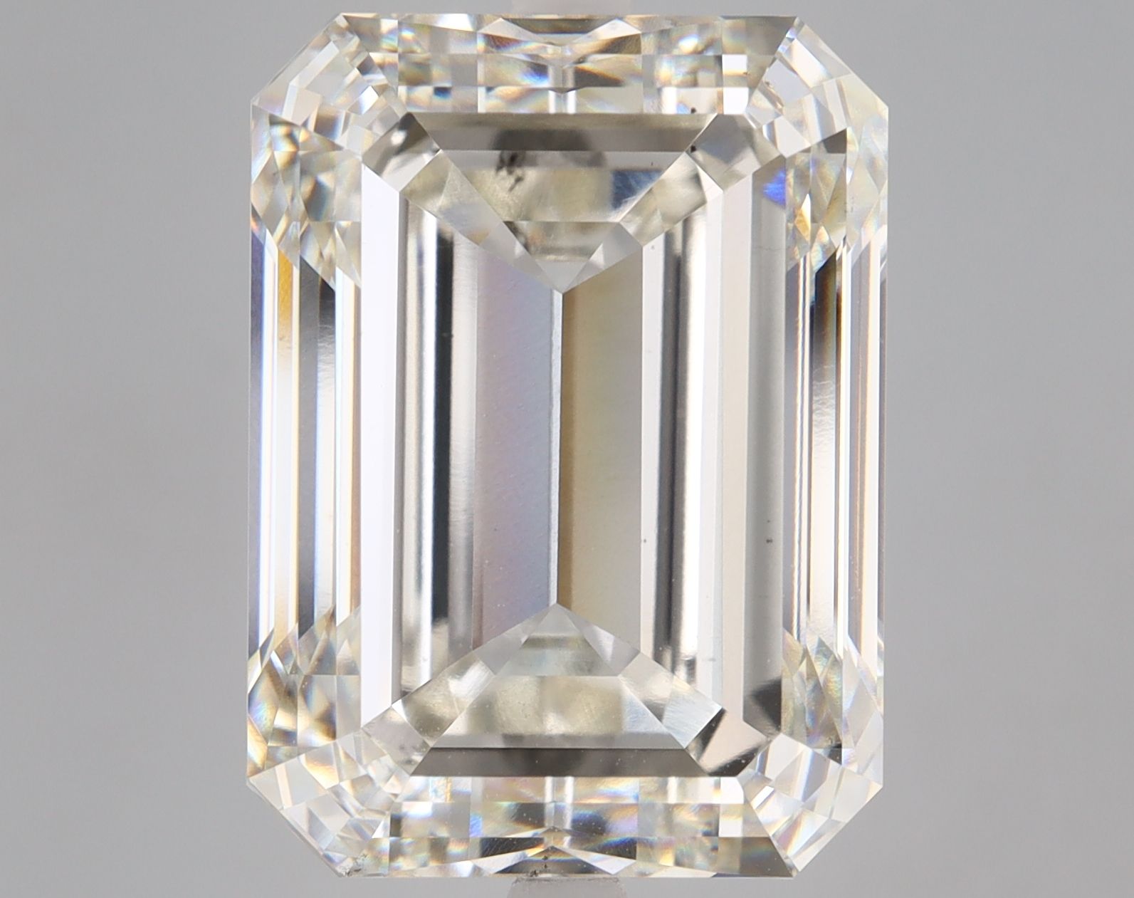 20.00 ct. emerald Lab Grown Diamond front image