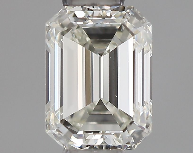 0.33 ct Emerald diamond