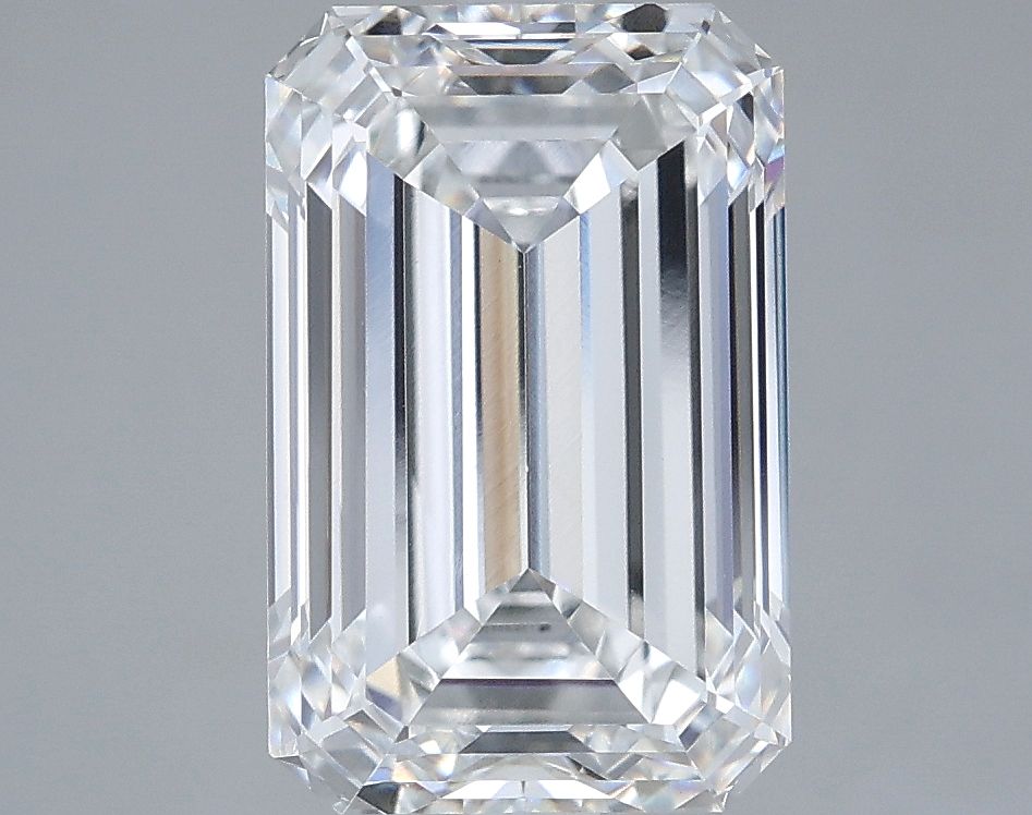 4.04 ct. emerald Lab Grown Diamond front image