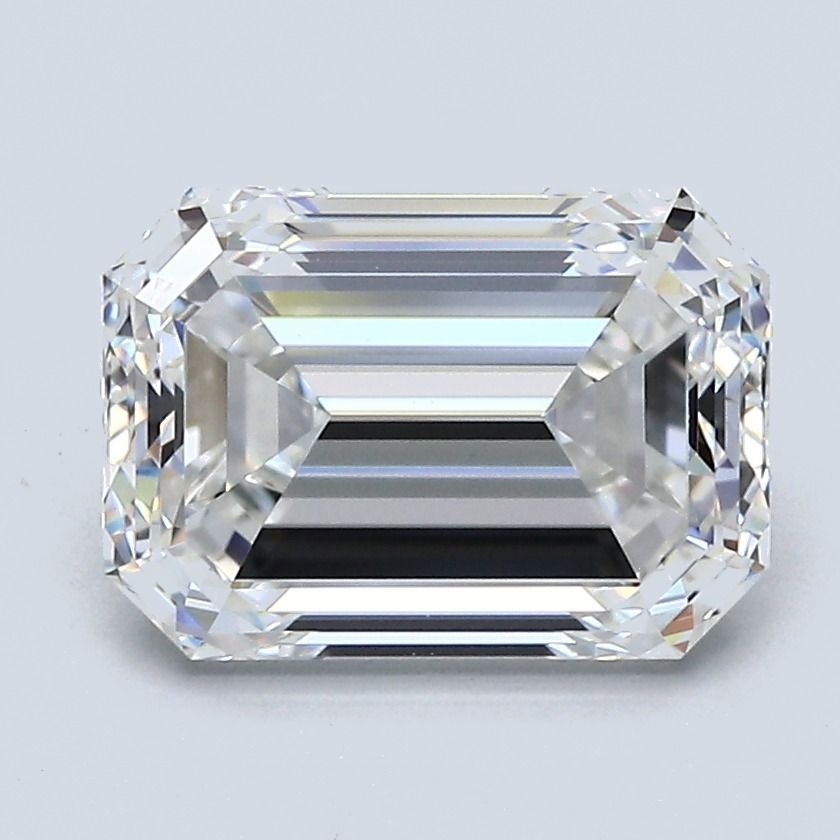 2.80 ct Emerald diamond