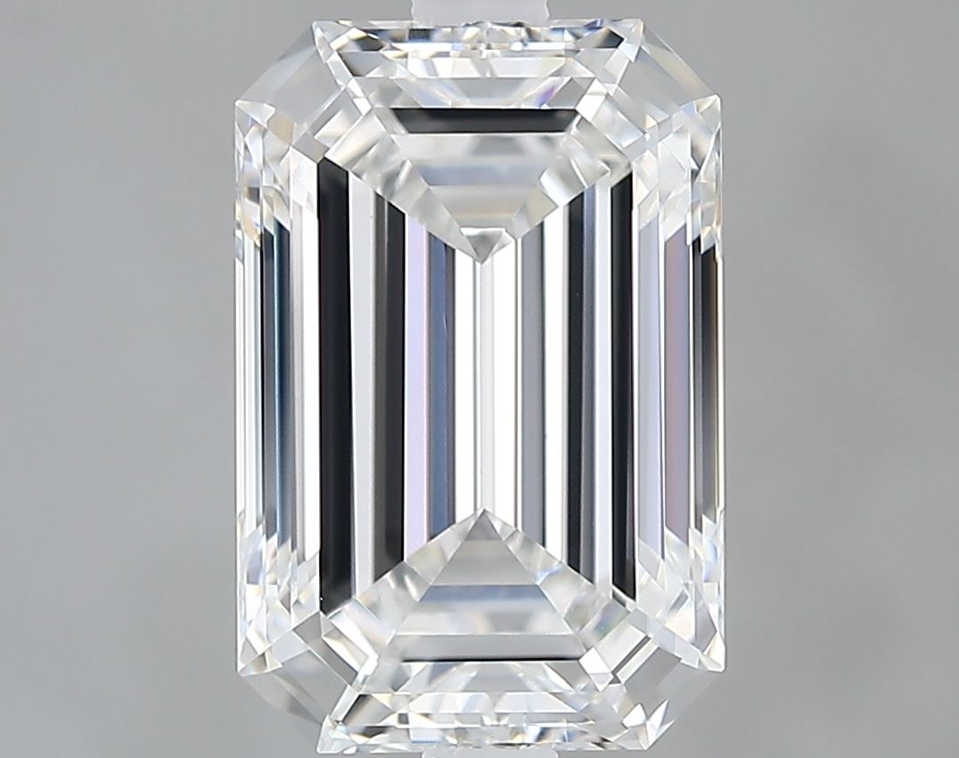 3.11 ct. emerald Lab Grown Diamond front image