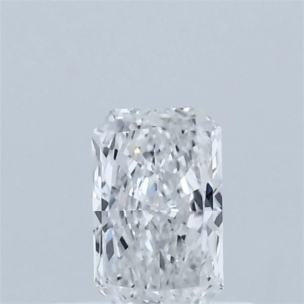 0.39 ct lab-grown Radiant Diamond