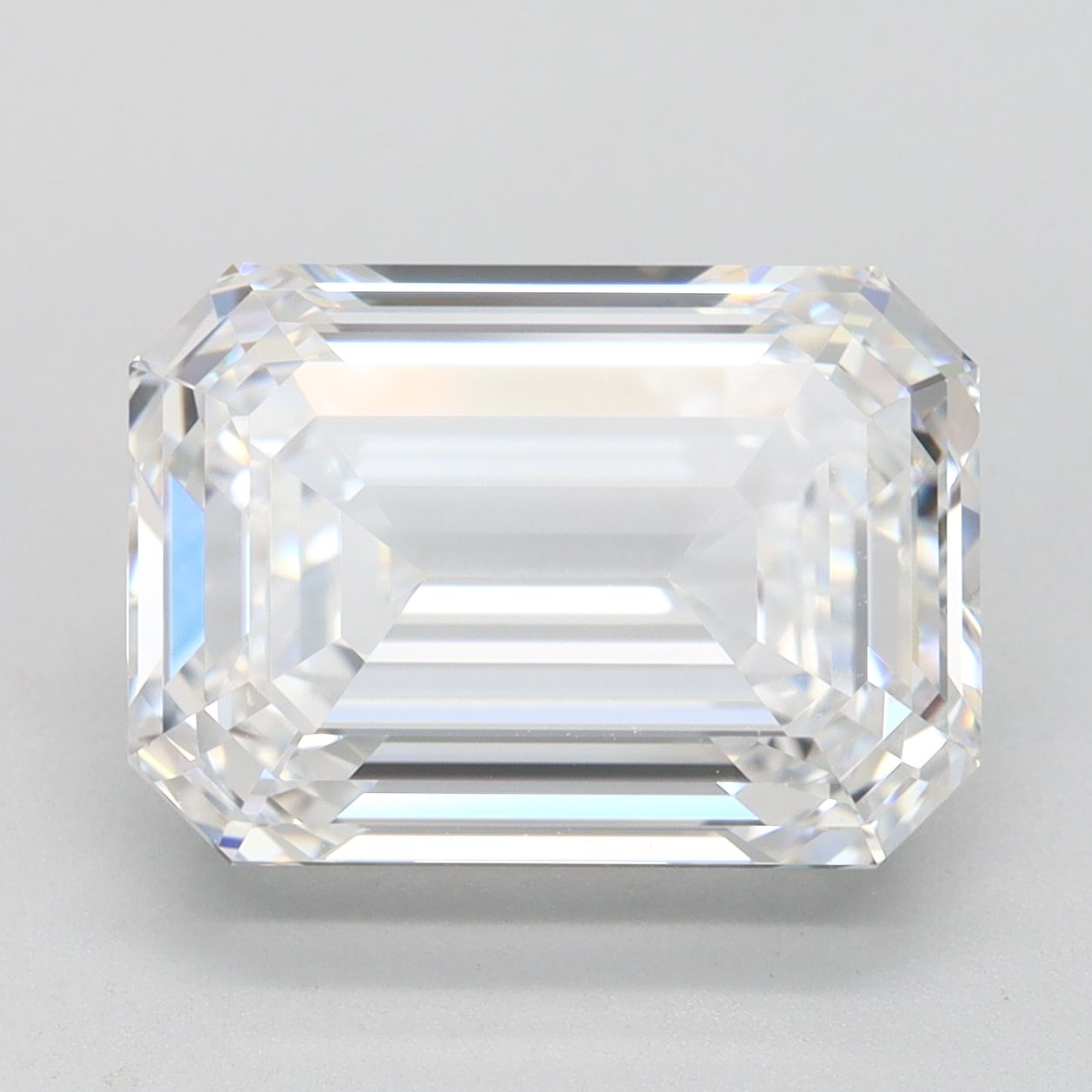 5.24 ct. emerald Lab Grown Diamond front image