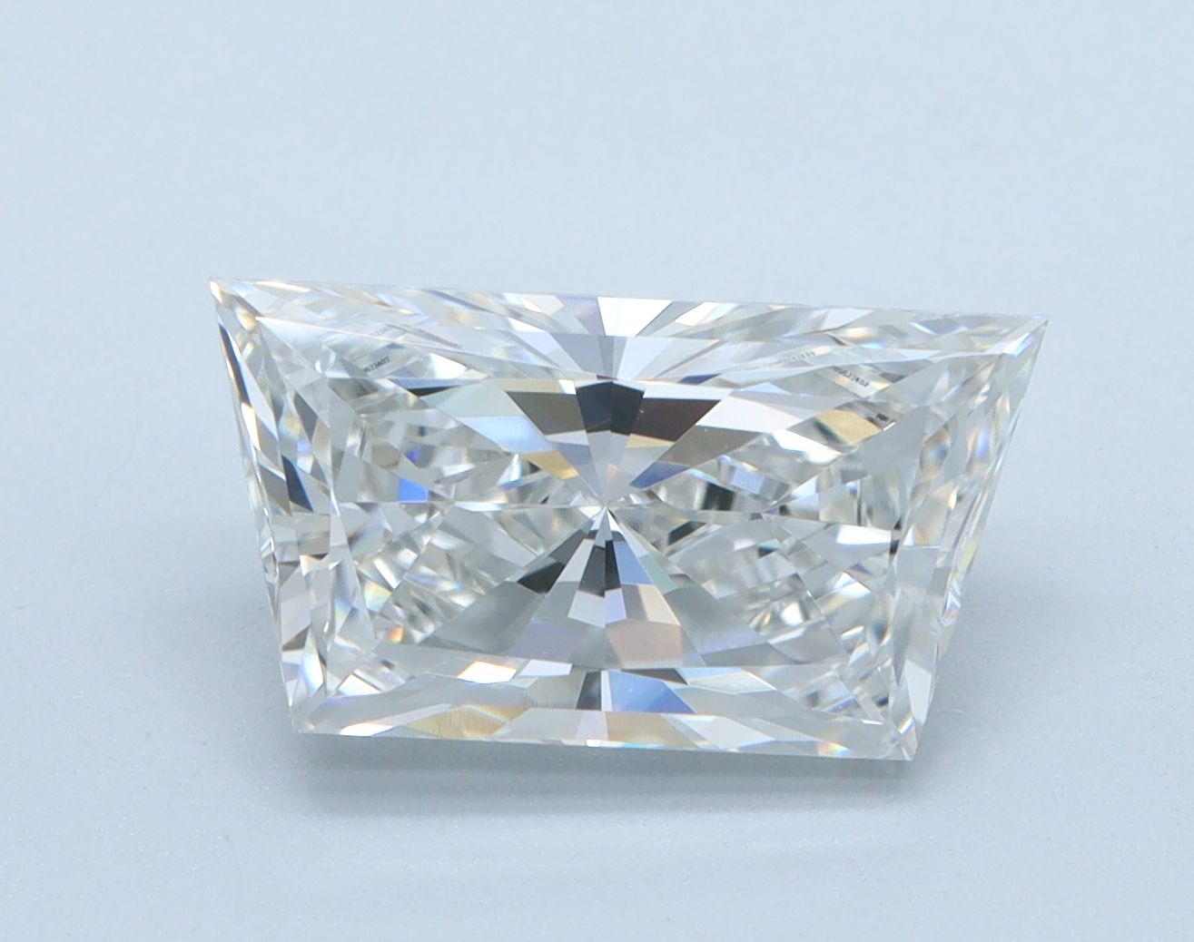2.61 ct lab-grown Trapezoid Diamond