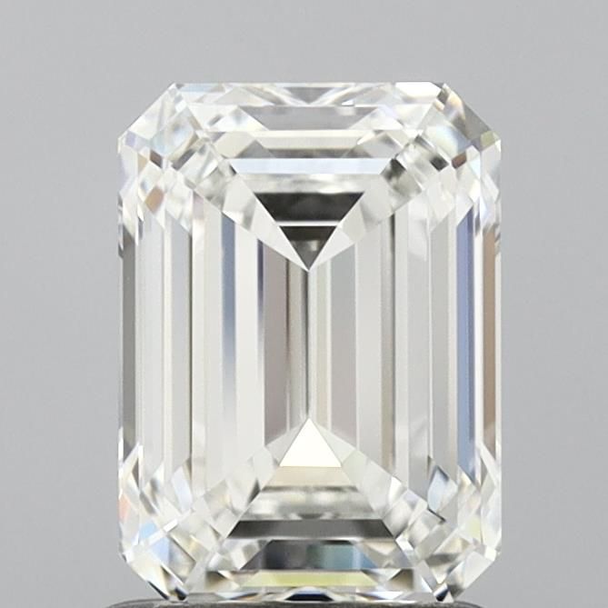 1.54 ct. emerald Lab Grown Diamond front image