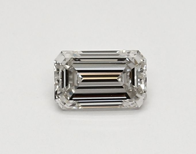 0.45 ct Emerald diamond