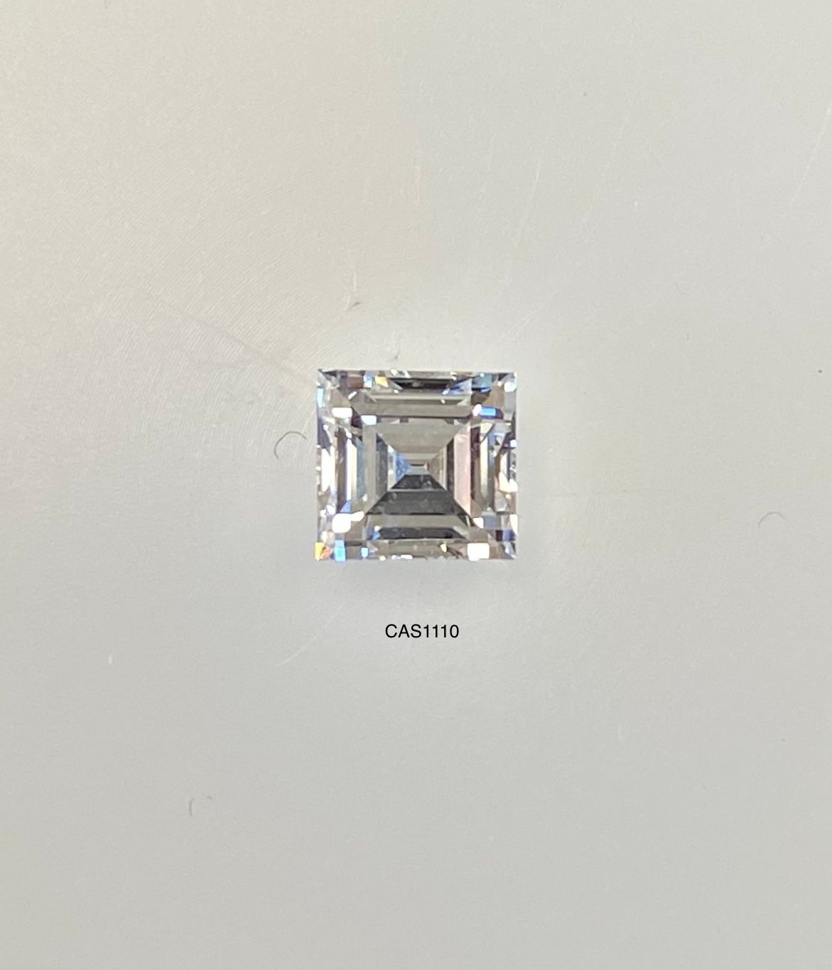 0.57ct Emerald diamond