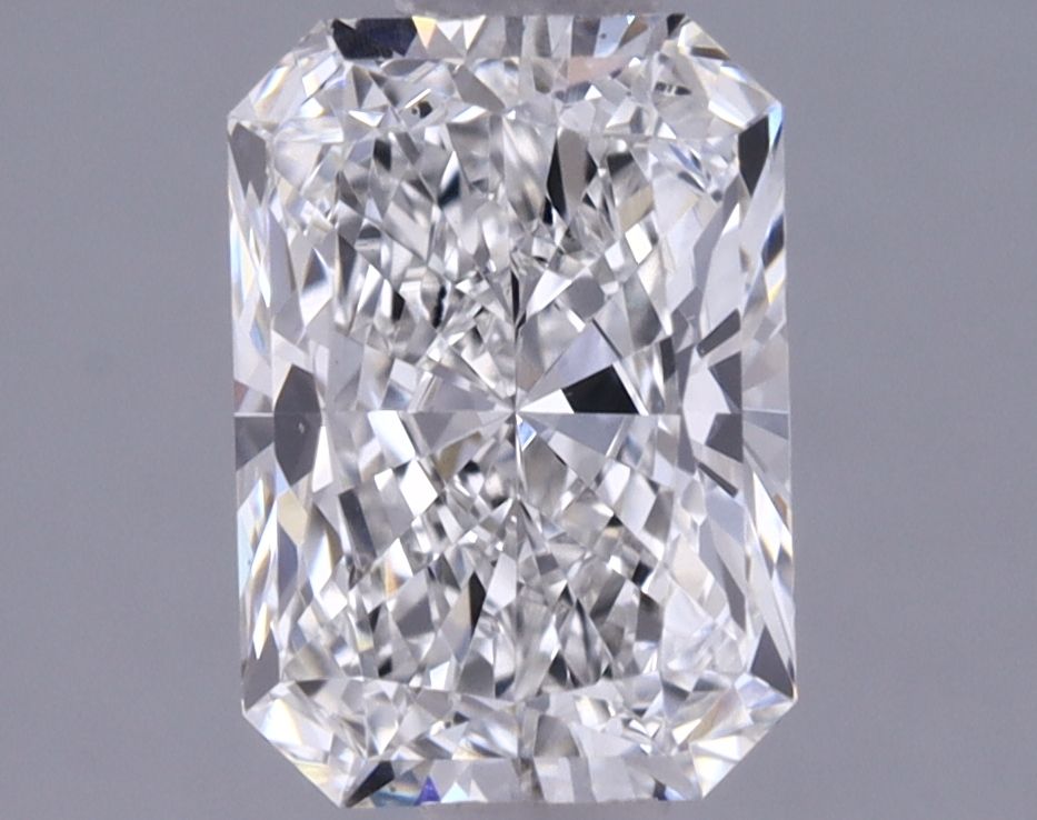 1.05 ct lab-grown Radiant Diamond