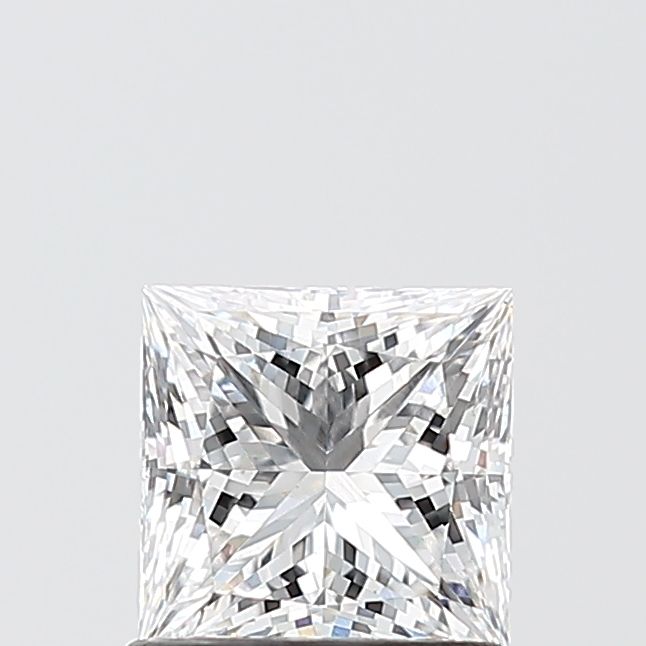1.1 ct lab-grown Princess Diamond