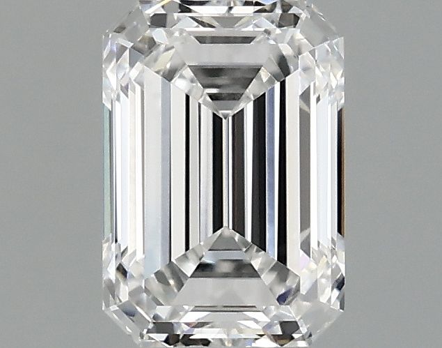 1.04 ct. emerald Lab Grown Diamond front image