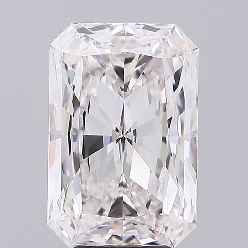 5.07 ct. radiant Lab Grown Diamond front image