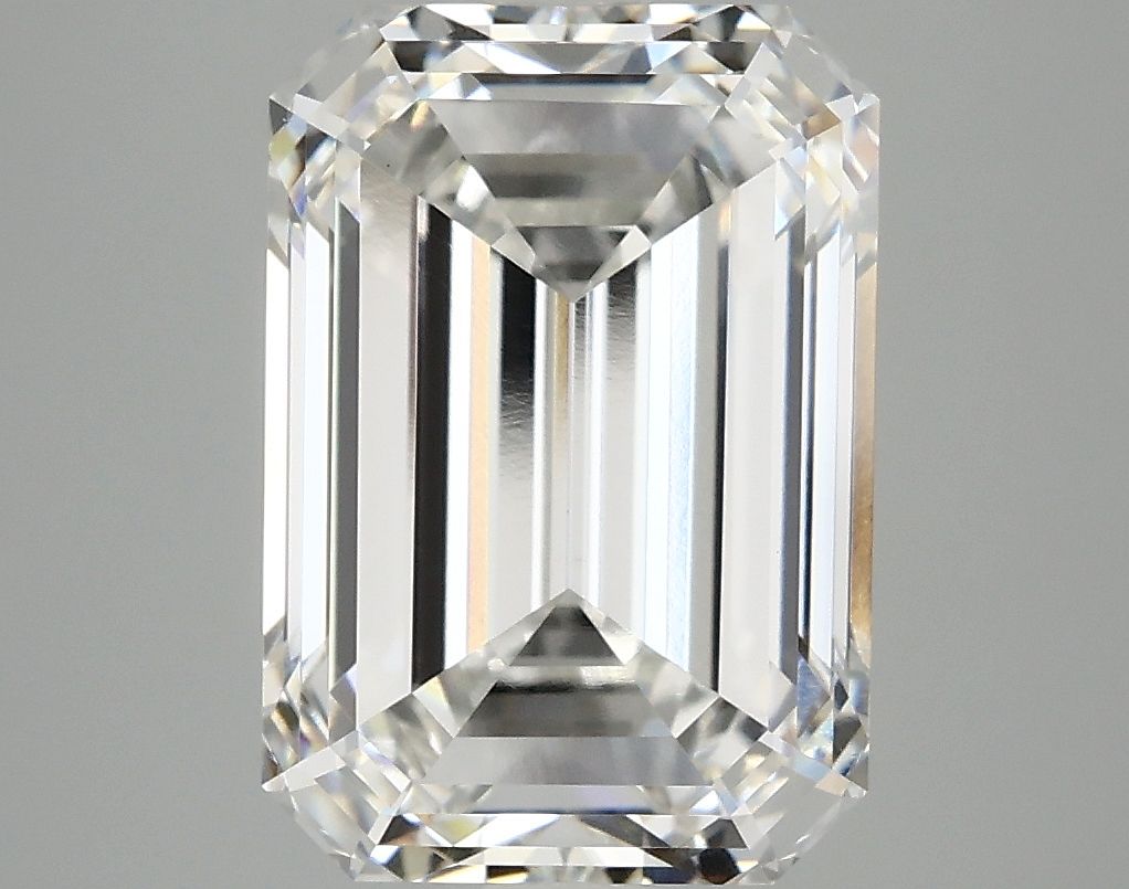 5.10 ct. emerald Lab Grown Diamond front image