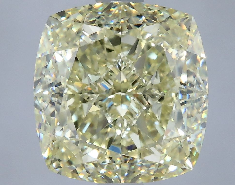 2.55 ct Cushion Brilliant diamond