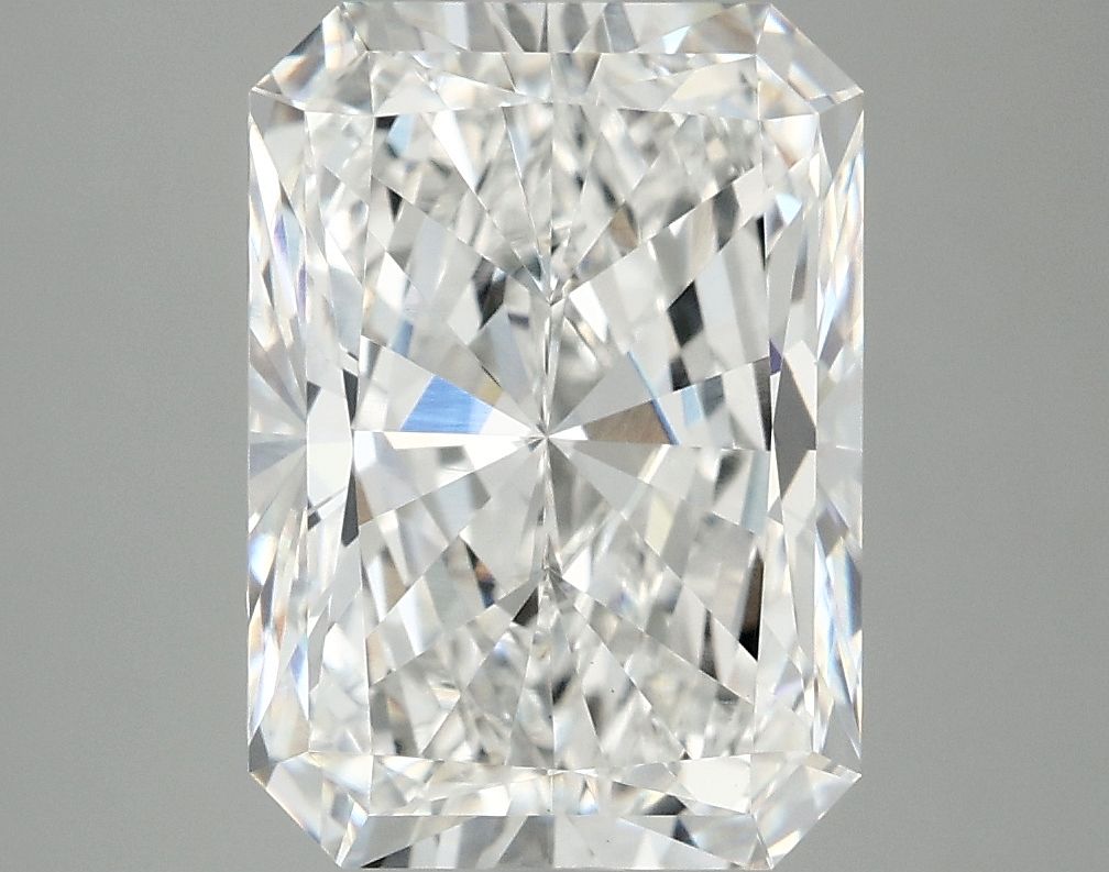 5.04 ct. radiant Lab Grown Diamond front image