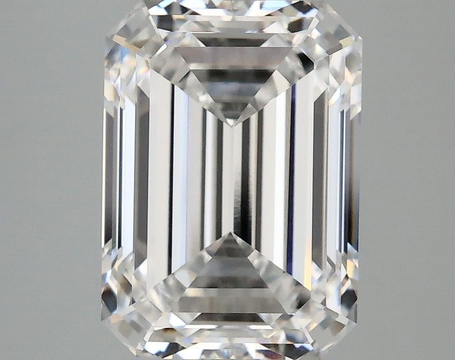 4.08 ct. emerald Lab Grown Diamond front image