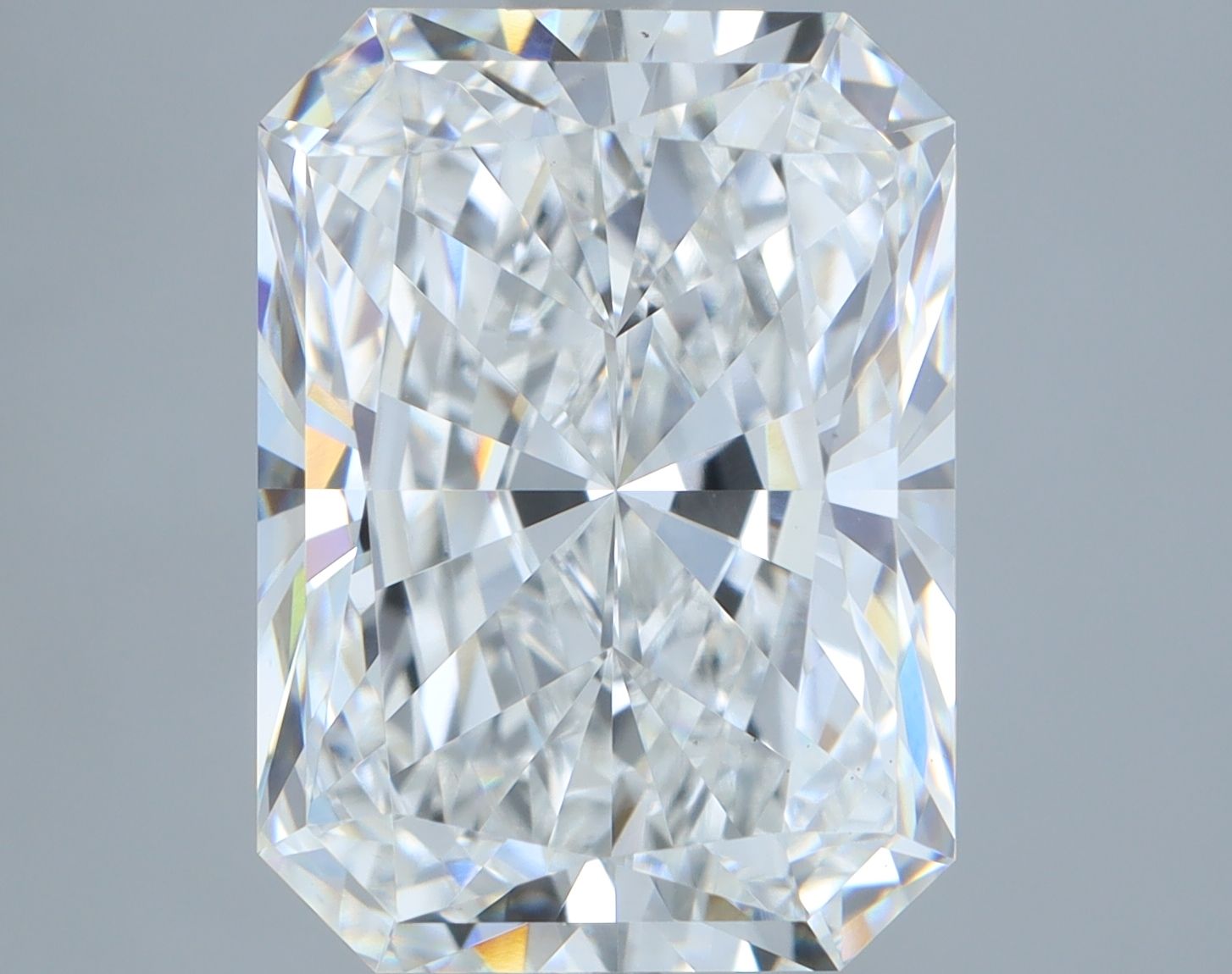 4.05 ct. radiant Lab Grown Diamond front image