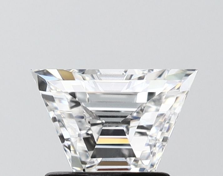 1.07 ct lab-grown Trapezoid Diamond