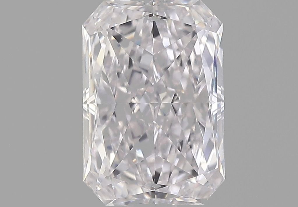 3.11 ct Radiant diamond