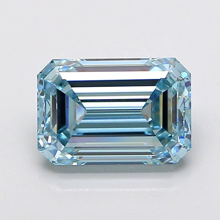 3.11 ct Emerald diamond