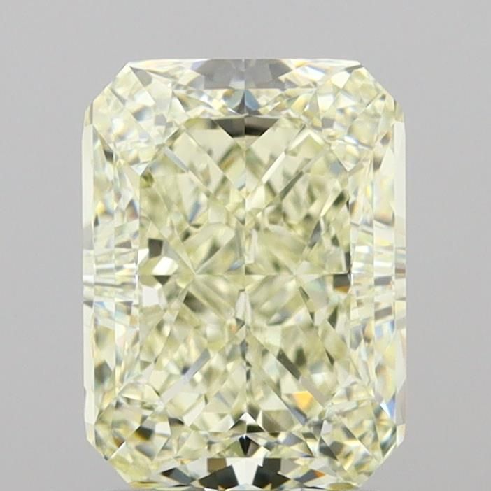 3.02 ct Radiant diamond