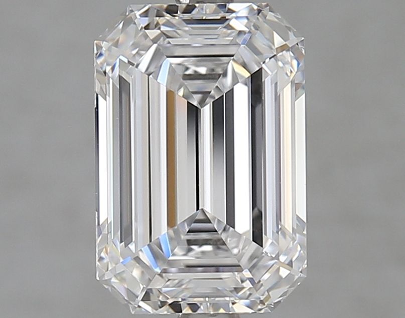 3.06 ct. emerald Lab Grown Diamond front image