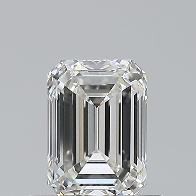 0.70 ct Emerald diamond
