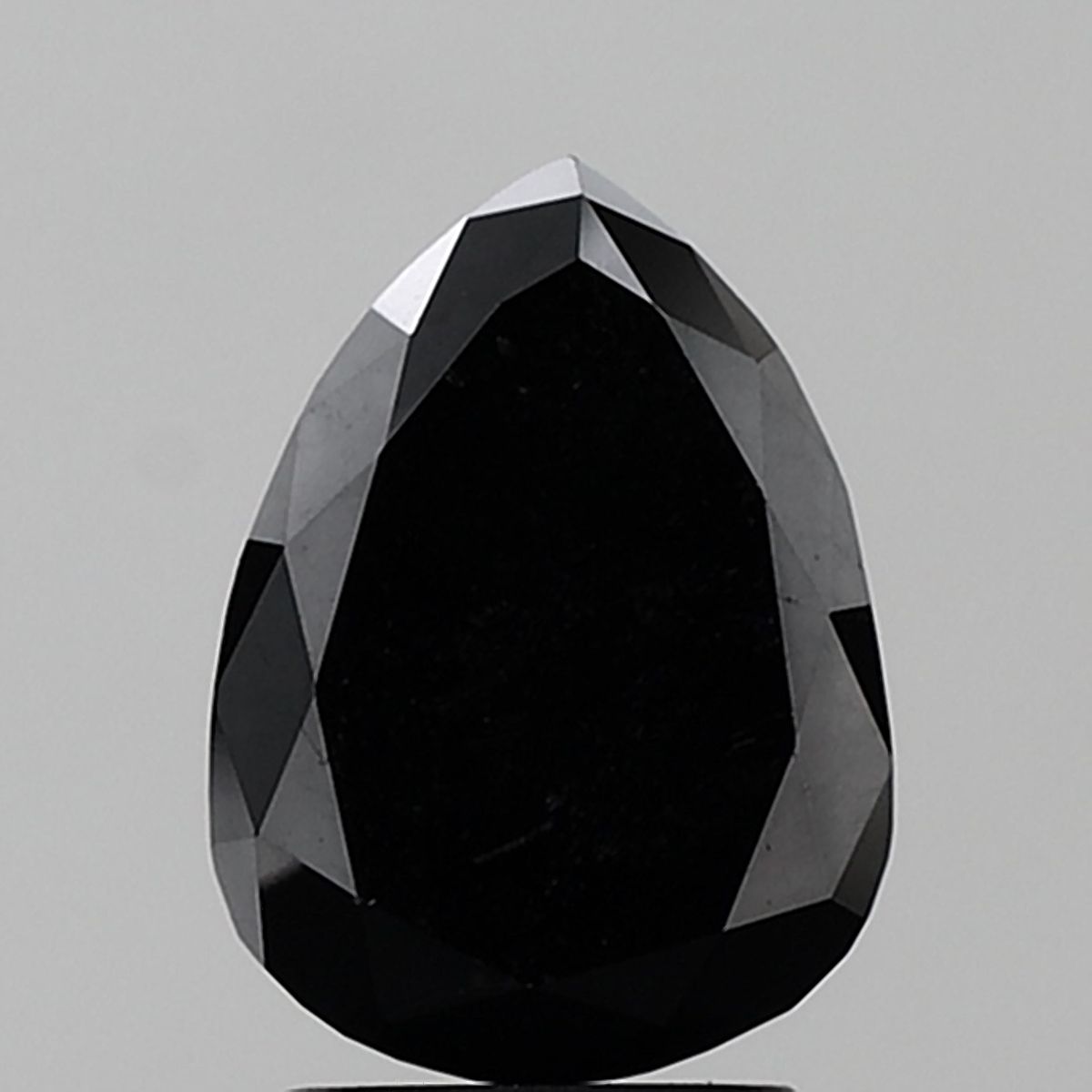 Diament 3.7 ct Fancy Black/VVS2