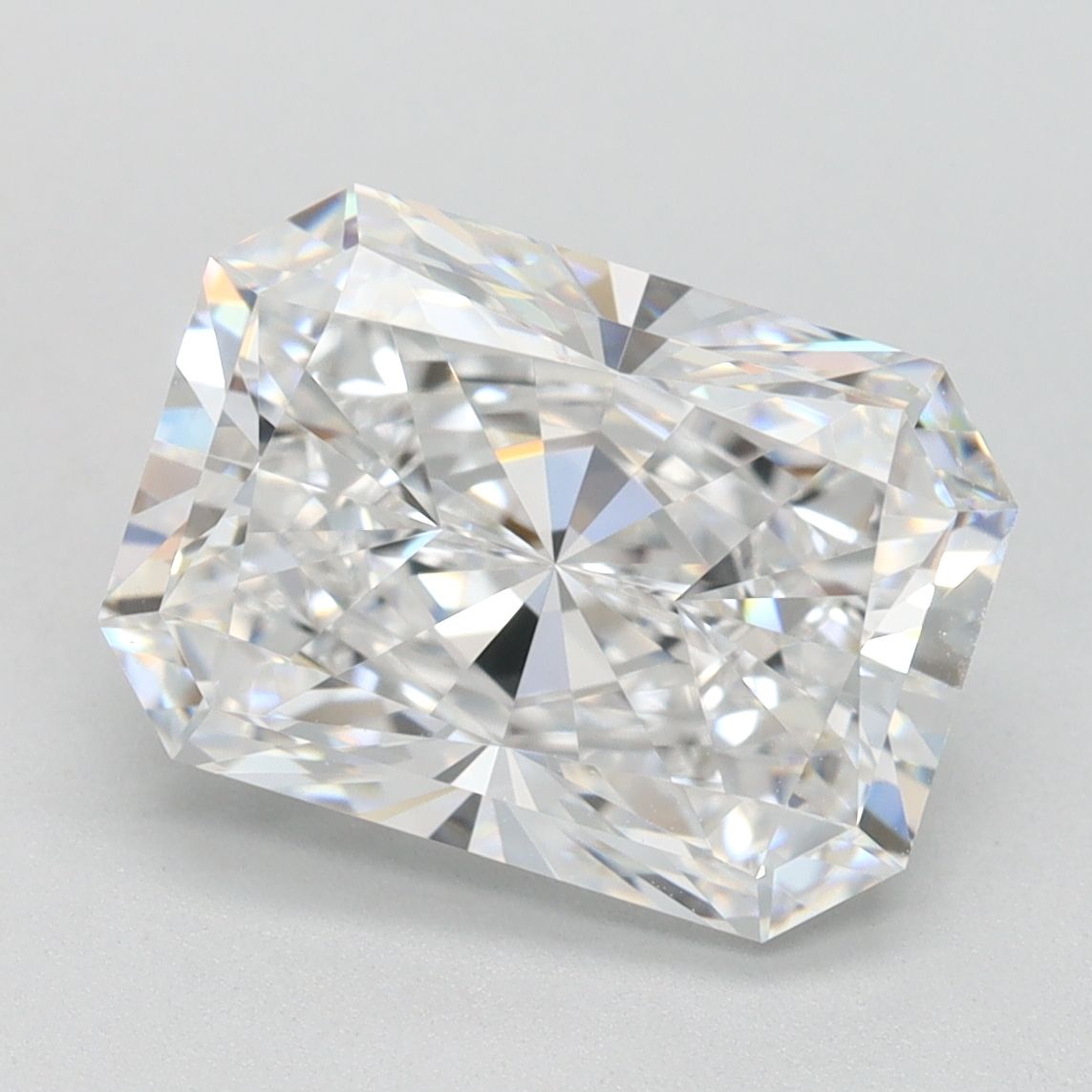 3.53 ct. radiant Lab Grown Diamond front image