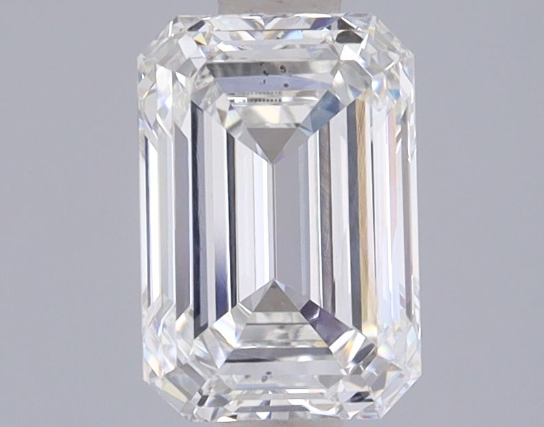1.51 ct. emerald Lab Grown Diamond front image