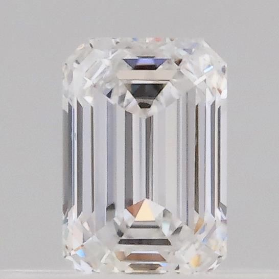 0.31 ct lab-grown Emerald Diamond