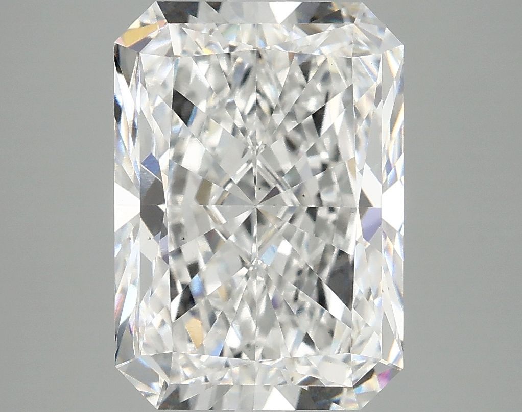 5.04 ct. radiant Lab Grown Diamond front image
