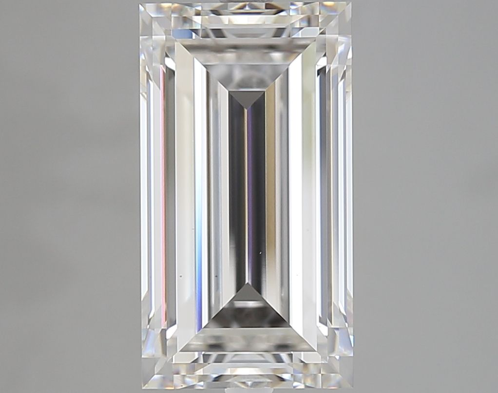 5.01 ct lab-grown Baguette Diamond