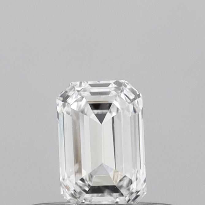 0.3 ct lab-grown Emerald Diamond