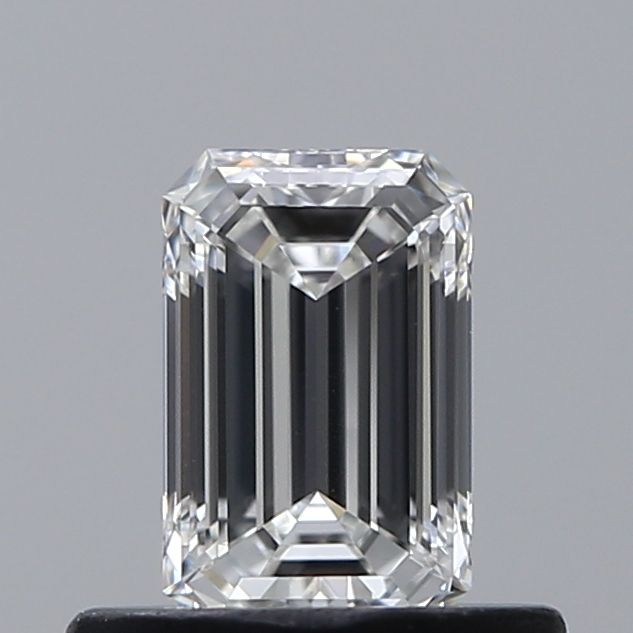 0.50 ct Emerald diamond