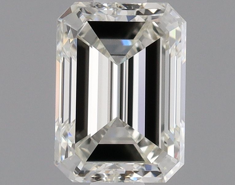 0.71 ct Emerald diamond