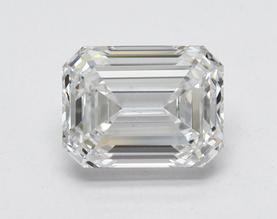 0.92 ct. emerald Lab Grown Diamond front image
