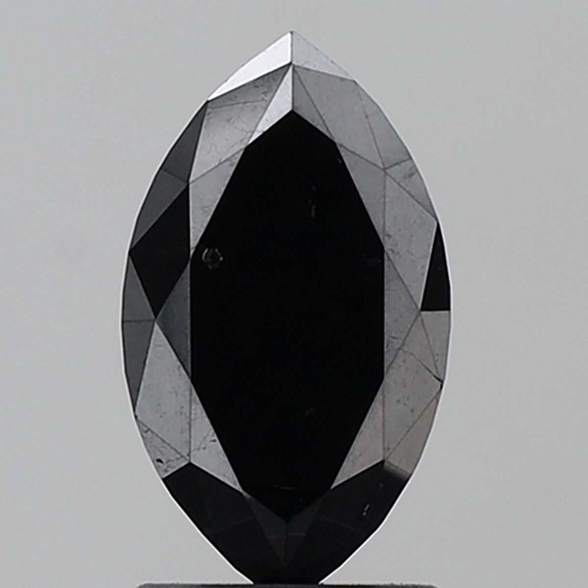 Diament 1.67 ct Fancy Black/I1