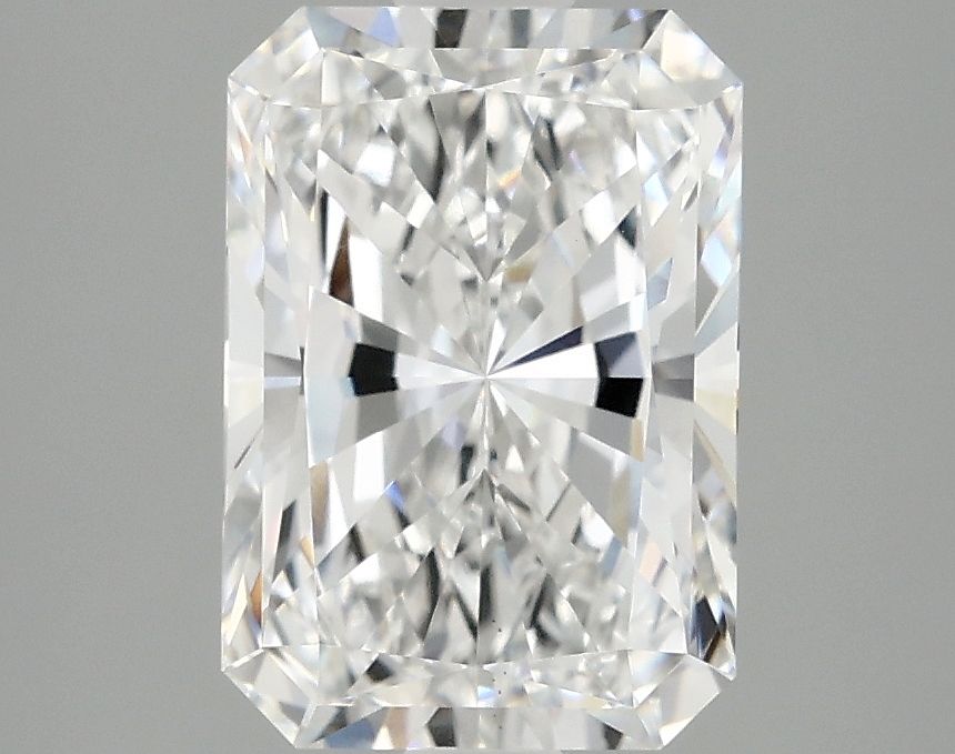 2.57 ct. radiant Lab Grown Diamond front image