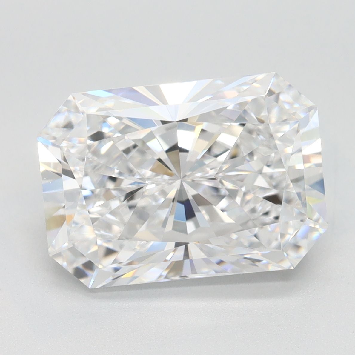 4.15 ct. radiant Lab Grown Diamond front image