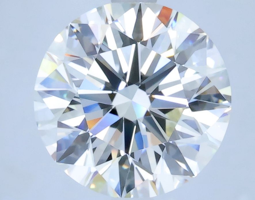 3.01 ct Round diamond
