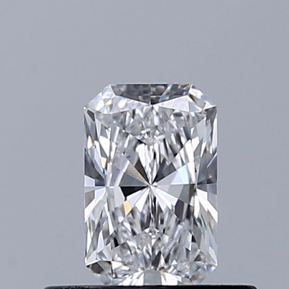 0.45 ct lab-grown Radiant Diamond