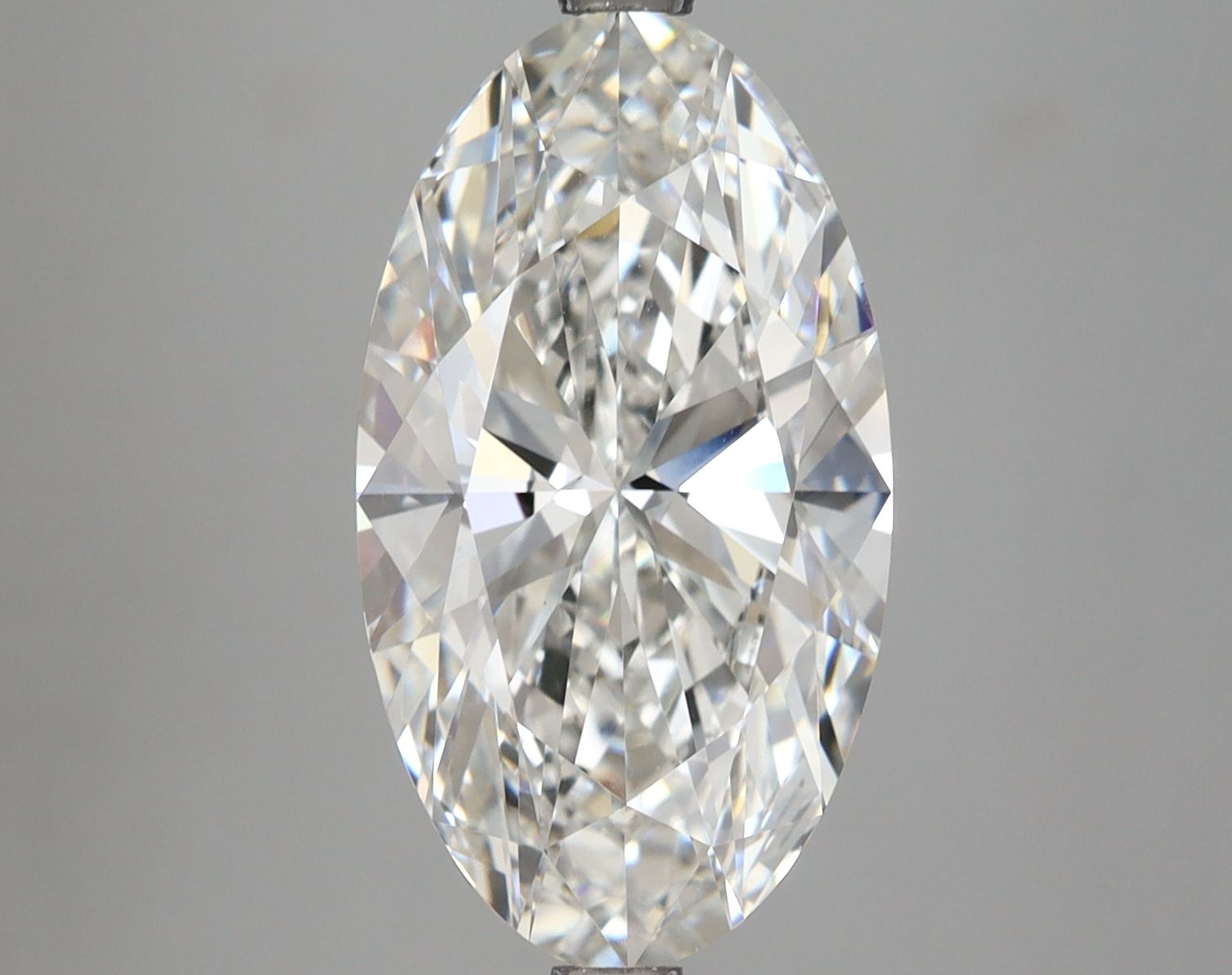 5.09 ct. oval Lab Grown Diamond front image